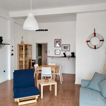M335 Marcelli, Ampio Bilocale Fronte Mare Con Balcone Lägenhet