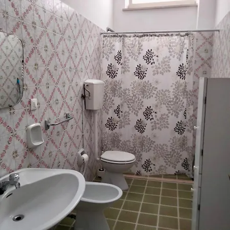 Appartement M335 Marcelli, Ampio Bilocale Fronte Mare Con Balcone