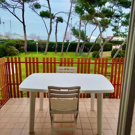 M335 Marcelli, Ampio Bilocale Fronte Mare Con Balcone * Marcelli